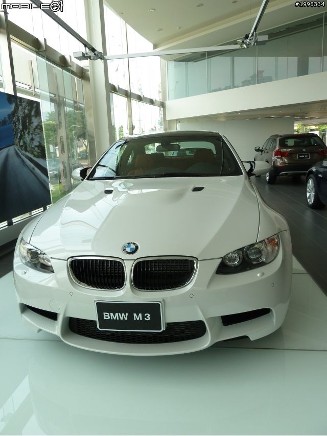 2011 BMW 520d sedan / deep sea blue 開箱
