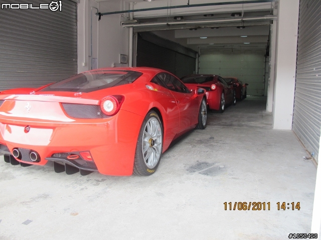 一堆賽道版458 IN ZIC