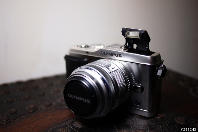 【西西分享】相機夠型才嚇趴---OLYMPUS PEN E-P3