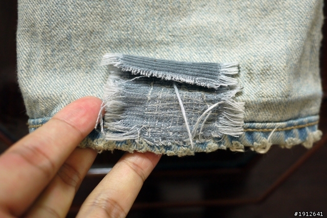 [分享] Hysteric Glamour HG NOBU SP Remake Denim (Light Indigo) W30