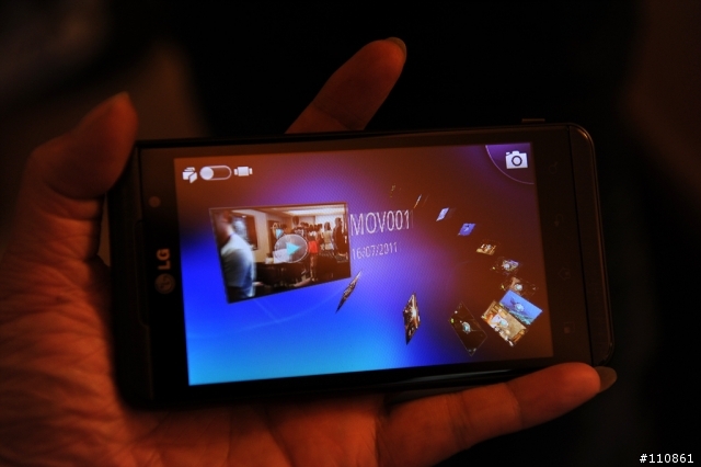 裸視3D誕生-  LG Optimus 3D頂級手機體驗會分享