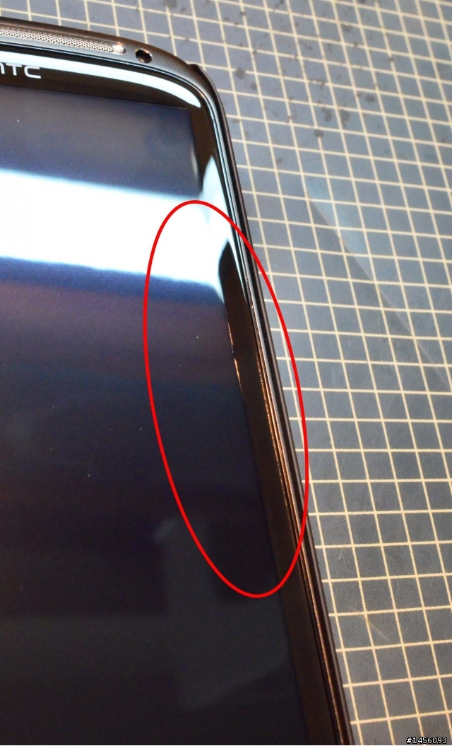 HTC  Sensation (螢幕問題...)