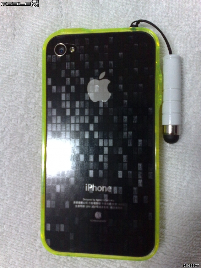 [ 分享 ] 小黑換新衣 Mycover iPhone 4 超薄 透明邊框 保護殼