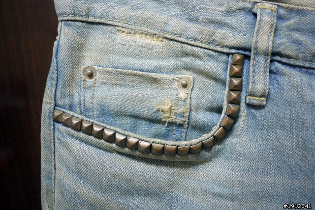 [分享] Hysteric Glamour HG NOBU SP Remake Denim (Light Indigo) W30
