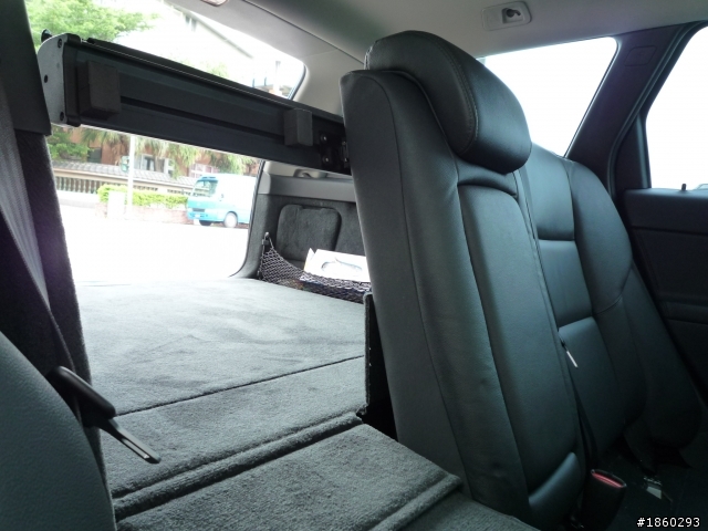 V50 D4 R  6個月滿30000km+後廂隔網開箱