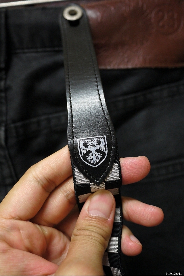 [分享] WTAPS W)taps 08 A/W NO.5 Tight 吊帶破壞工作褲