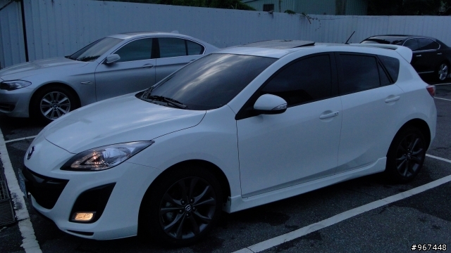 小弟在台灣的第一台車-------Mazda 3 2.0 5D