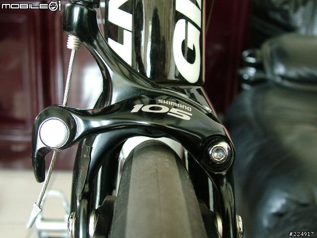 [分享]2010年GIANT DEFY Advanced 2 入手細部照片