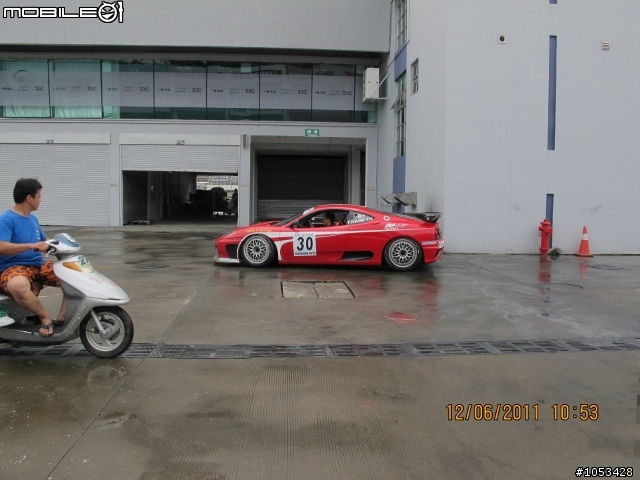 一堆賽道版458 IN ZIC