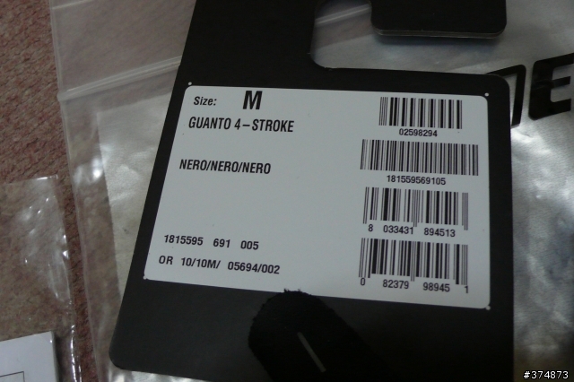 (開箱)Dainese Guanto 4-Stroke 頂級鈦合金護具真皮裋手套