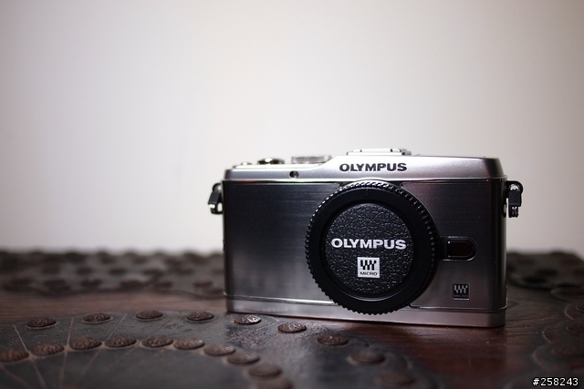 【西西分享】相機夠型才嚇趴---OLYMPUS PEN E-P3