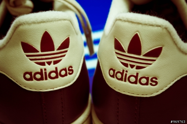 (開箱) adidas 降谷建志著用