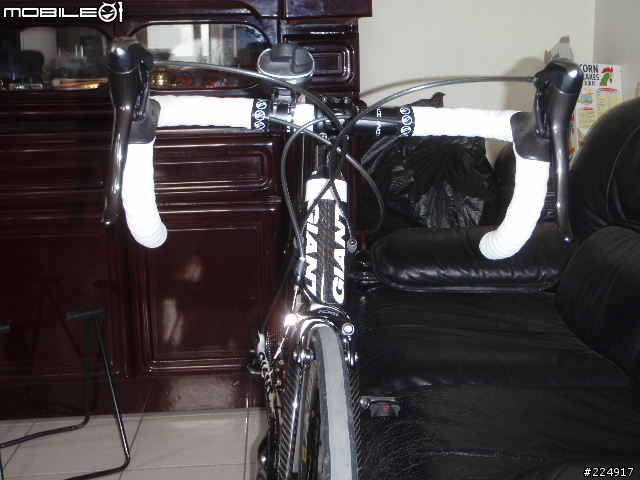 [分享]2010年GIANT DEFY Advanced 2 入手細部照片