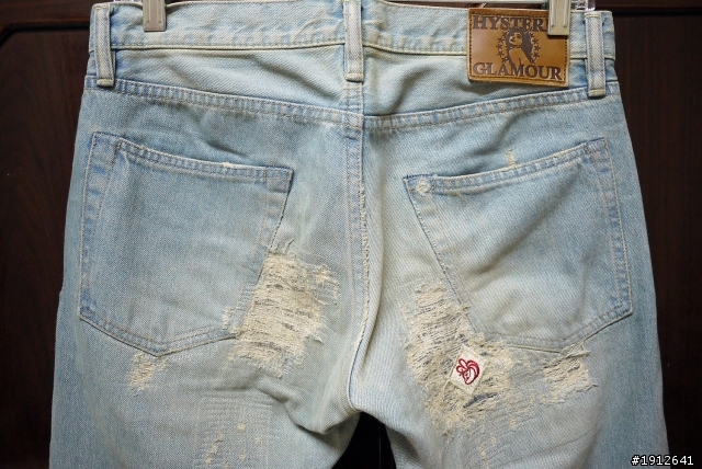[分享] Hysteric Glamour HG NOBU SP Remake Denim (Light Indigo) W30