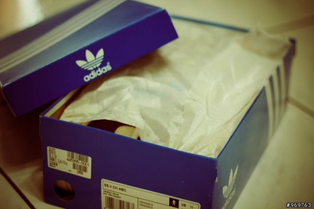 (開箱) adidas 降谷建志著用