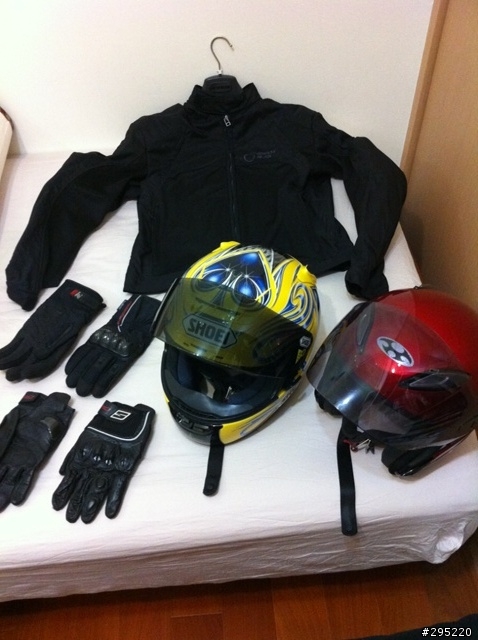 終於入手dainese AIR-FLUX  夏季防摔衣