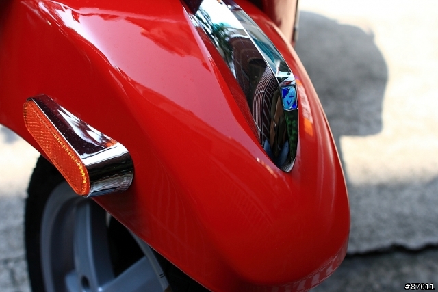 [開箱] Vespa LX125 火紅...