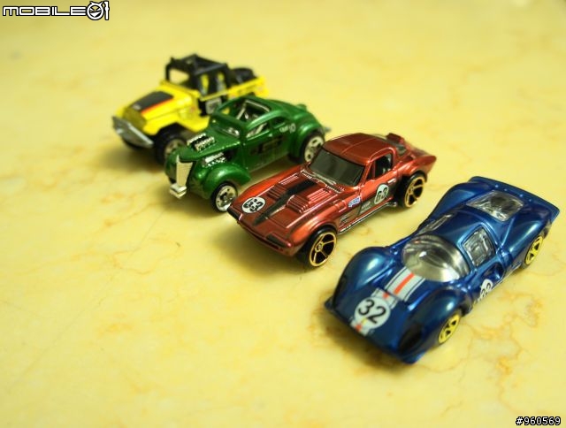 全家  "偽一番賞"~~風火輪小汽車^ ^
