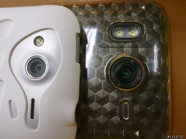 簡單開箱 HTC Wildfire S 白色(有新增!)
