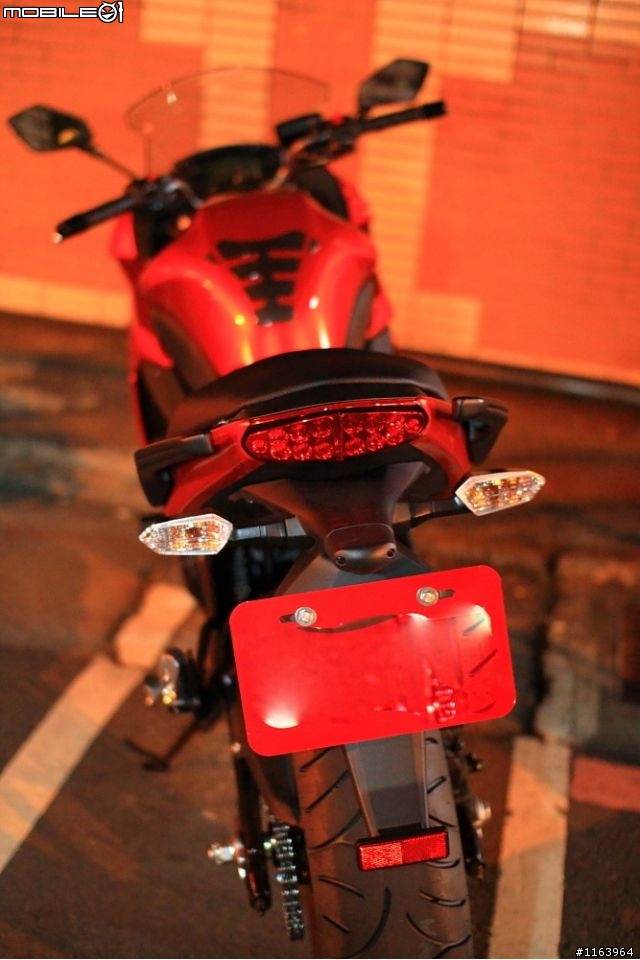 Kawasaki ER6F 2011 夢想實現 開箱文