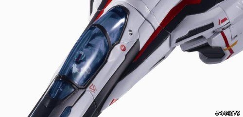 10月發售 DX超合金 Macross F  VF-25F (第10樓增加官網新舊比較圖)