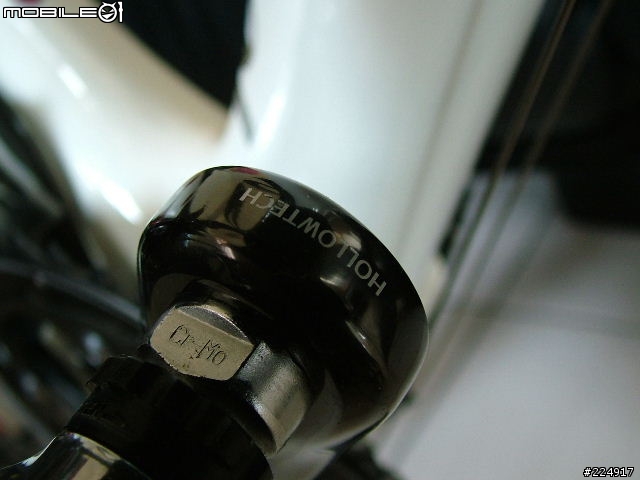 [分享]2010年GIANT DEFY Advanced 2 入手細部照片