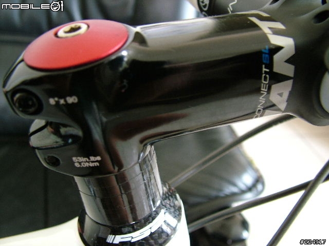 [分享]2010年GIANT DEFY Advanced 2 入手細部照片
