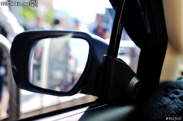 [開箱] 新好爸爸のFord i-MAX Ghia七人座