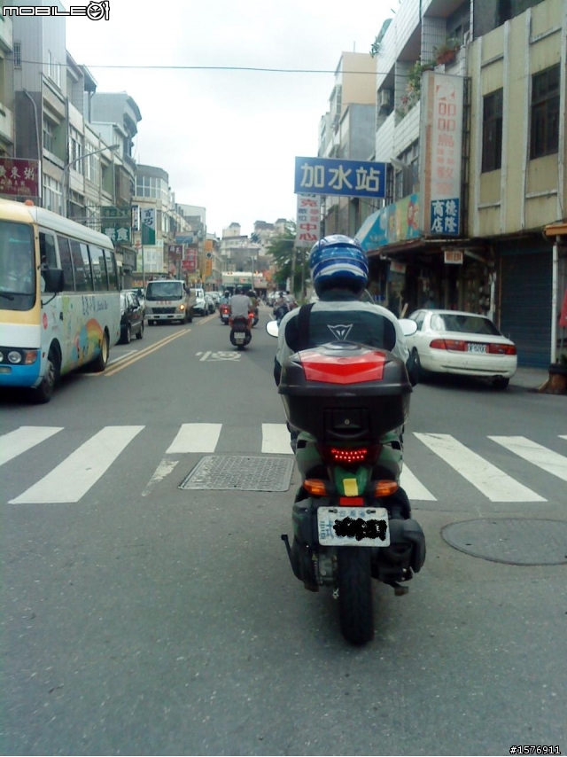 試車中-即將豋場的是哪一部機車?