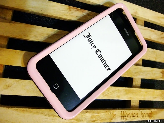 [開箱分享]Juicy couture粉嫩手機殼~(請裸機派不喜勿入~)