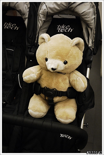 我家的航空母艦 Tiketech - CityX3 Swivel Twin Stroller