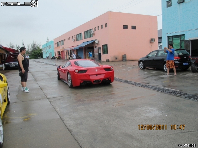 一堆賽道版458 IN ZIC