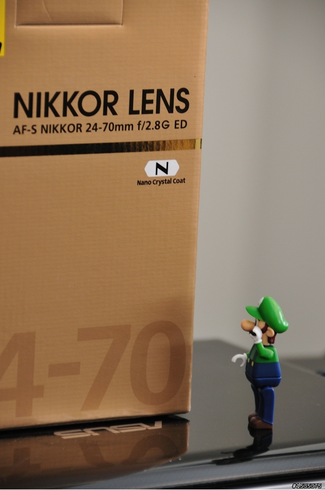 【簡易開箱】NIKON 金色光線!!~