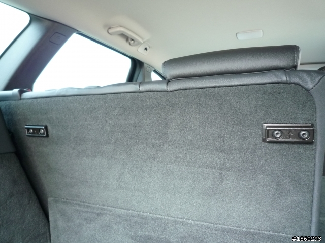 V50 D4 R  6個月滿30000km+後廂隔網開箱