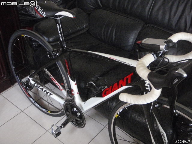 [分享]2010年GIANT DEFY Advanced 2 入手細部照片