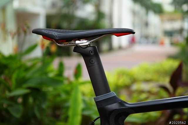 ［分享］Neil Pryde Alize 碳纎公路車