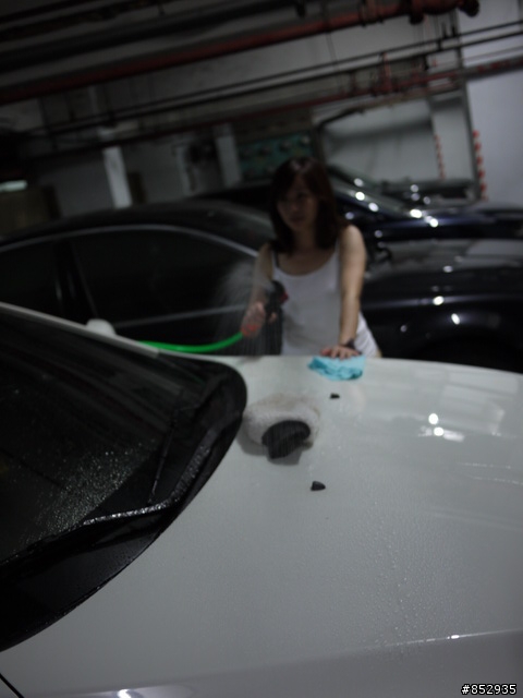 第3集寫真終於來囉 7/9 00:09[終於開箱了] 女王幫我洗車…晚上我幫女王洗………衣服XD 人生第一台車 Lancer Fortis 1.8s "無線"版 白泡泡 遲到總比不到好…