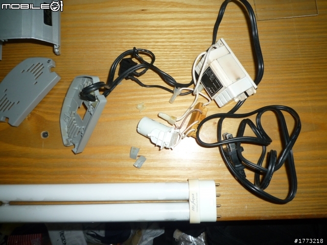 已更新，三波長LED燈完成!(圖+影)!![DIY]以LED作為植物光源，探討LED是否能作為植物生長燈，以及波長對植物的影響
