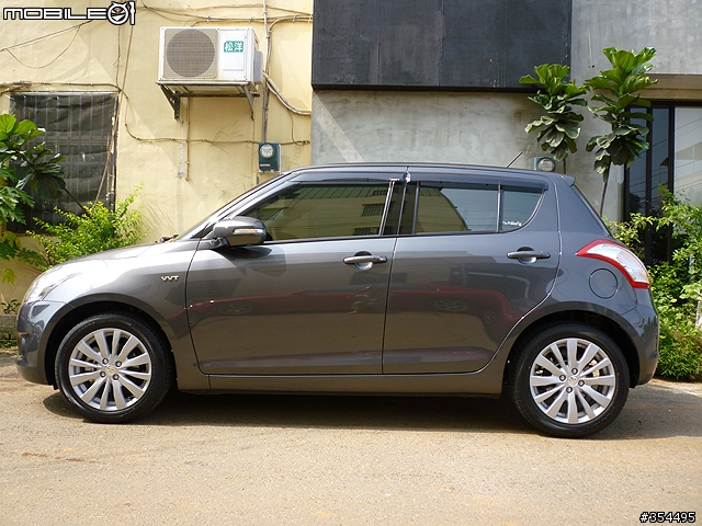 NEW SWIFT 灰色公司車簡單開箱分享