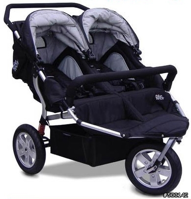 我家的航空母艦 Tiketech - CityX3 Swivel Twin Stroller