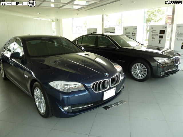 2011 BMW 520d sedan / deep sea blue 開箱