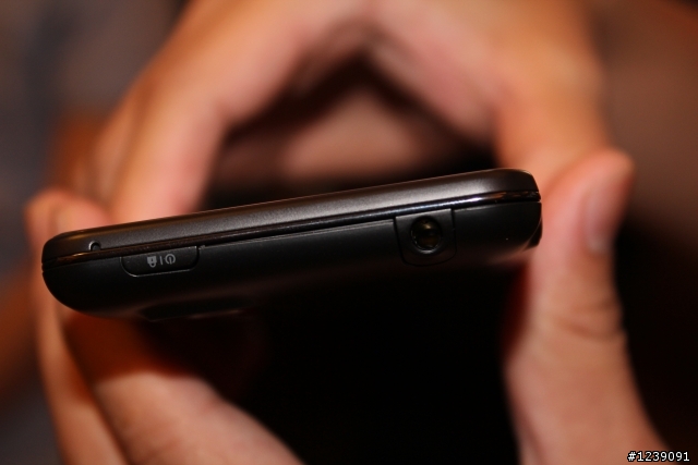 LG Optimus 3D好3D