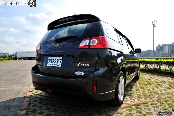 [開箱] 新好爸爸のFord i-MAX Ghia七人座