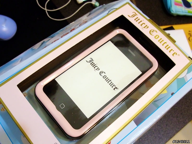 [開箱分享]Juicy couture粉嫩手機殼~(請裸機派不喜勿入~)