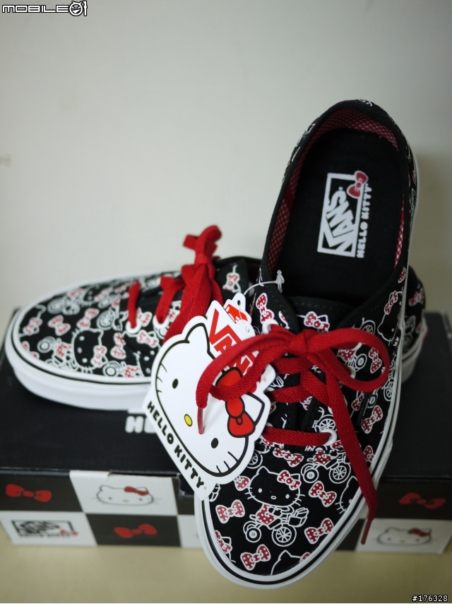 [開箱] VANS X HELLO KITTY 一組六雙