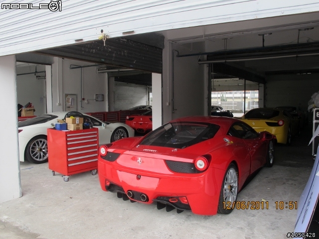 一堆賽道版458 IN ZIC