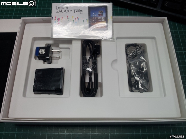 Samsung Galaxy Tab 10.1 GT-P7510不專業的開箱文