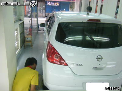 20110706-TIIDA 5D 1.8-L規 小白車交車 & 磁釉施工 [開箱](圖多)
