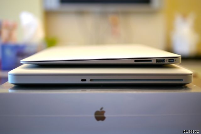 [分享] Apple Macbook Air 13" i7 1.8Ghz 4GB 256GB SSD 開箱