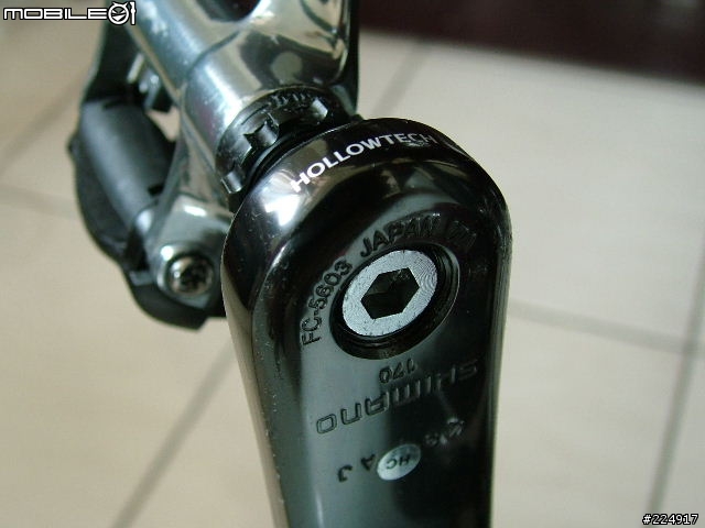 [分享]2010年GIANT DEFY Advanced 2 入手細部照片